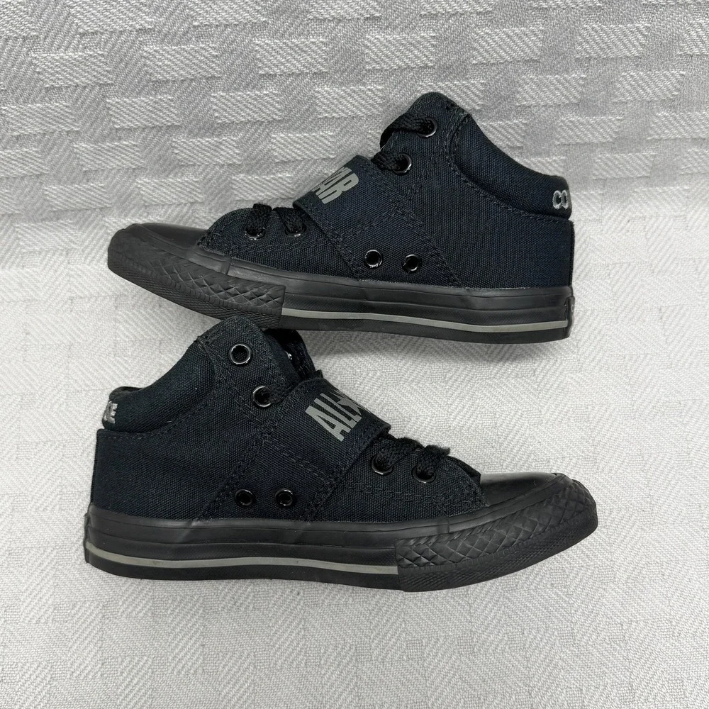 Converse Kids'‎ Chuck Taylor All Star Axel Mid Youth Size 12